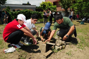 控土窯-烤肉 8人套餐組-$4200+10%服務費